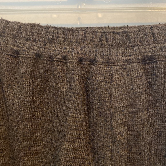 Pants - Picture 5 of 10